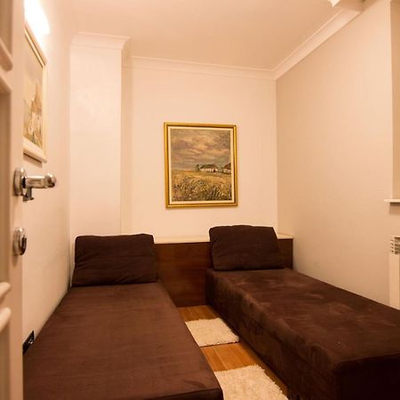 Apartment Novak Belgrado Exterior foto