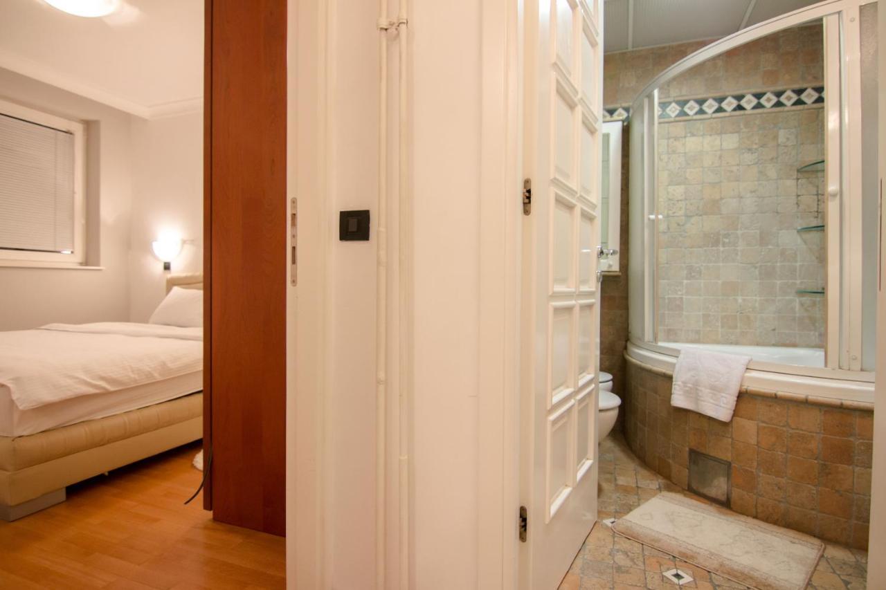 Apartment Novak Belgrado Exterior foto